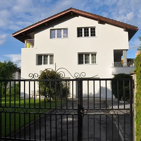 Apartament Jade