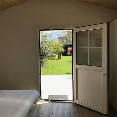 جيد بي آند بي شقة *