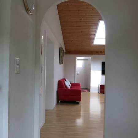 جيد بي آند بي * Le Bouveret